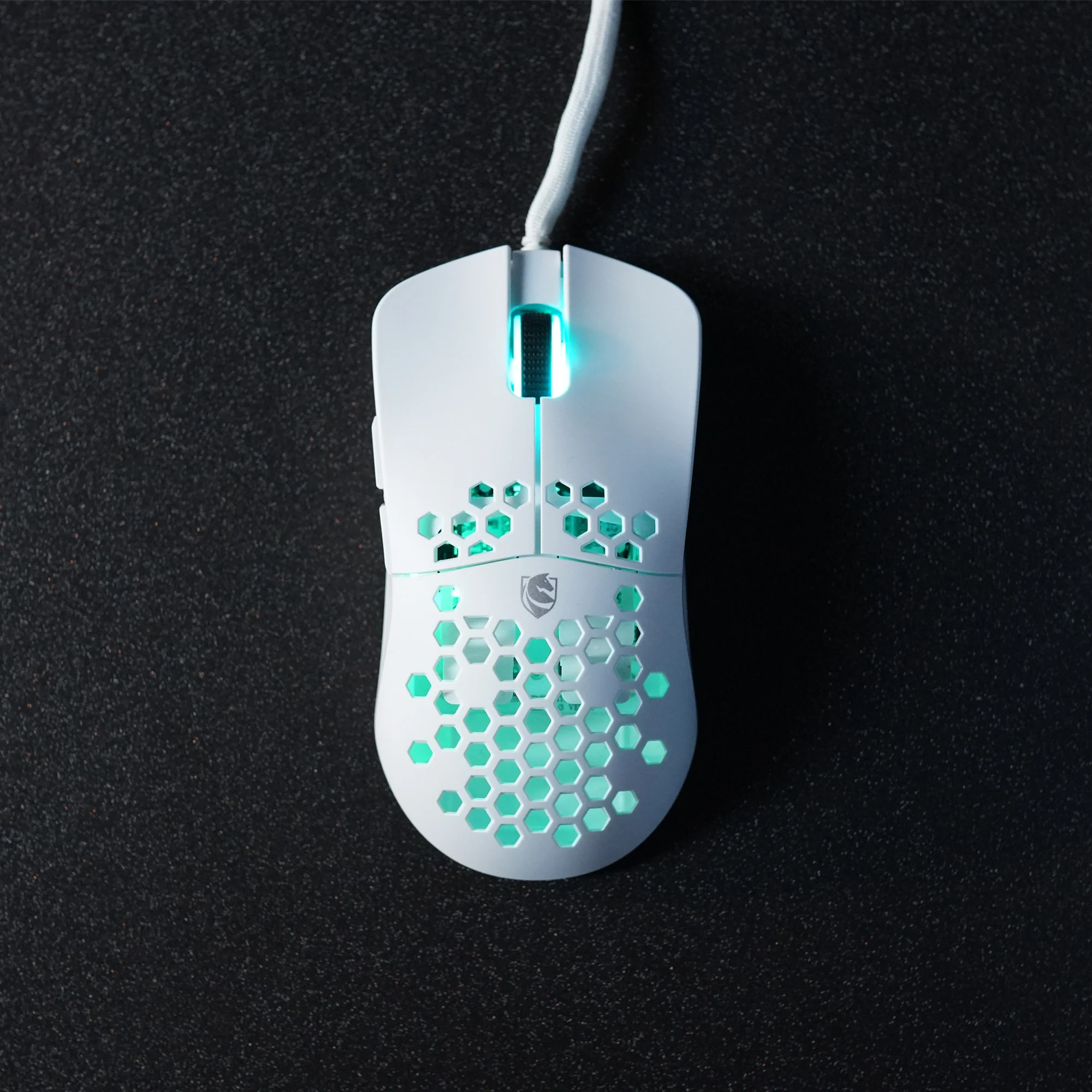 BALIOS Ultralight Wired Gaming Mouse - Image 6