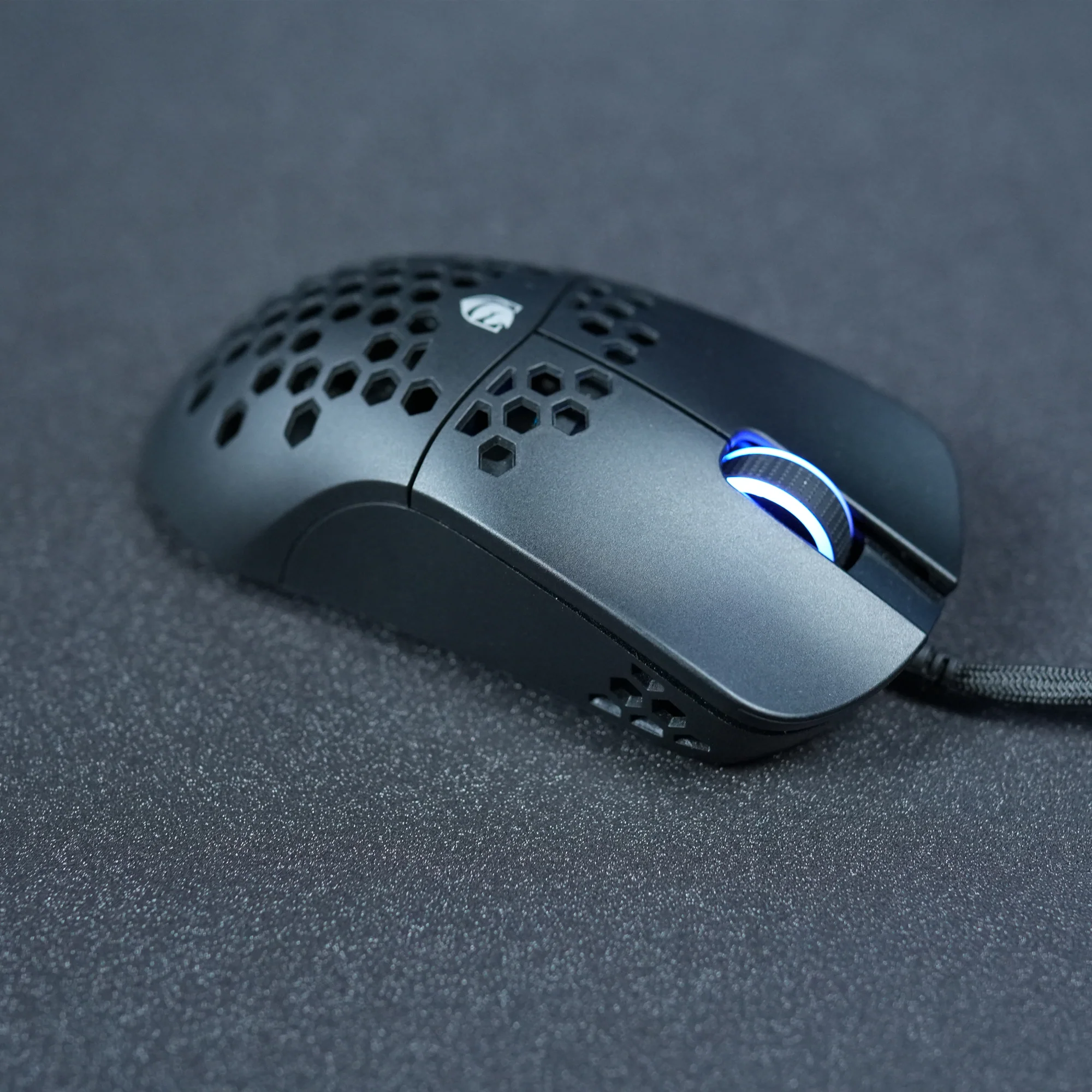 BALIOS Ultralight Wired Gaming Mouse - Image 7