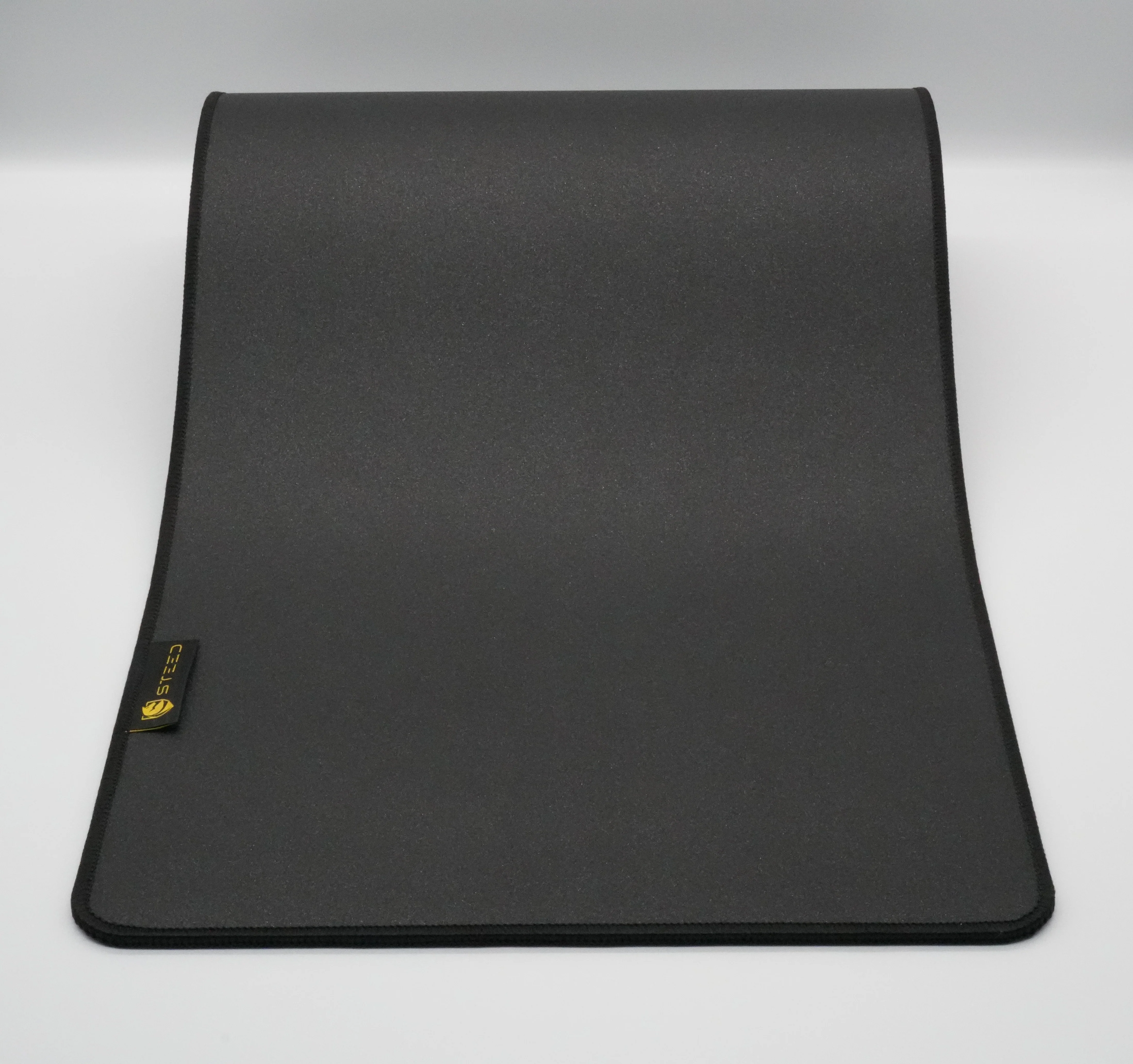 CANTER Mid-Hard Surface Speed Desk Mat XXL - Image 4