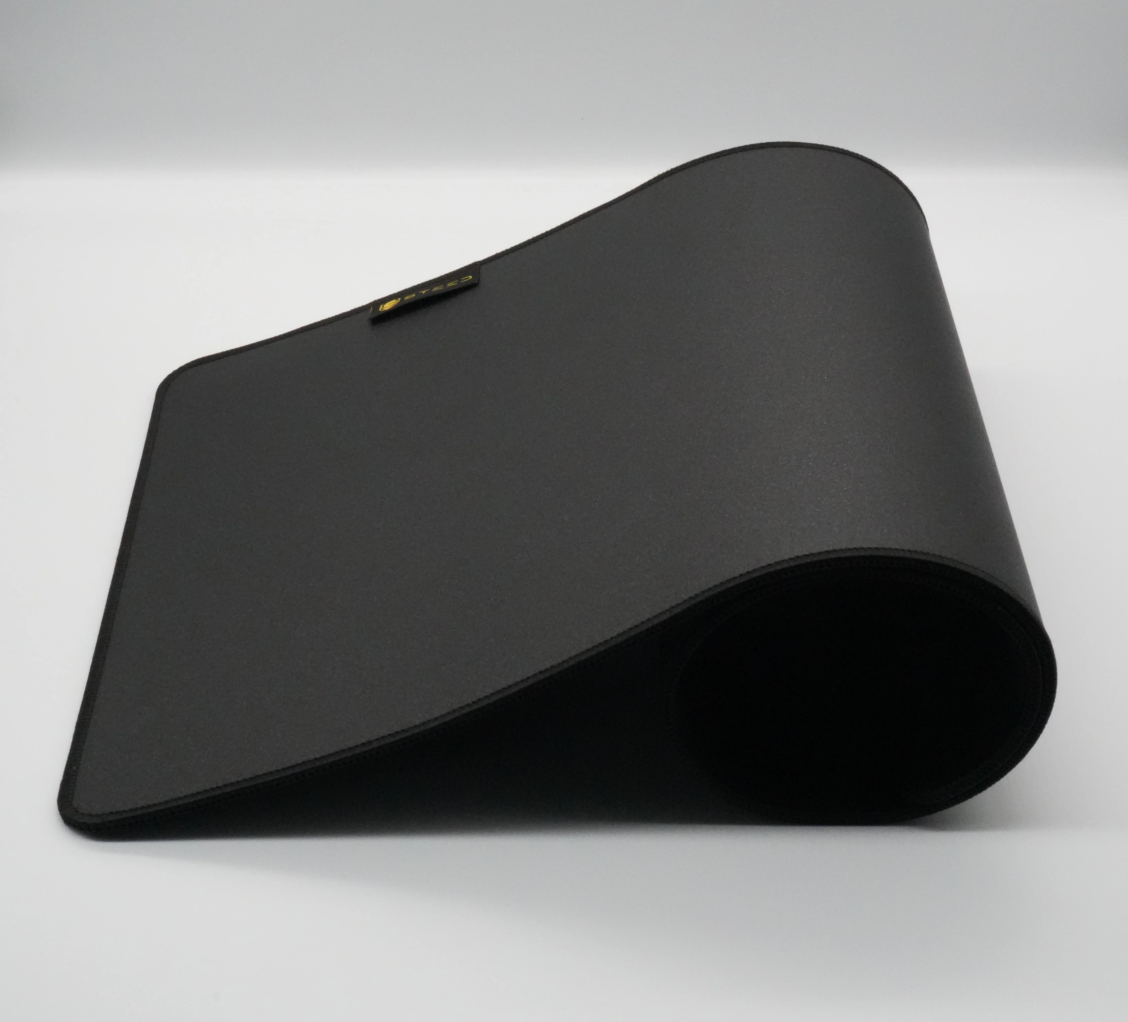 CANTER Mid-Hard Surface Speed Desk Mat XXL - Image 5