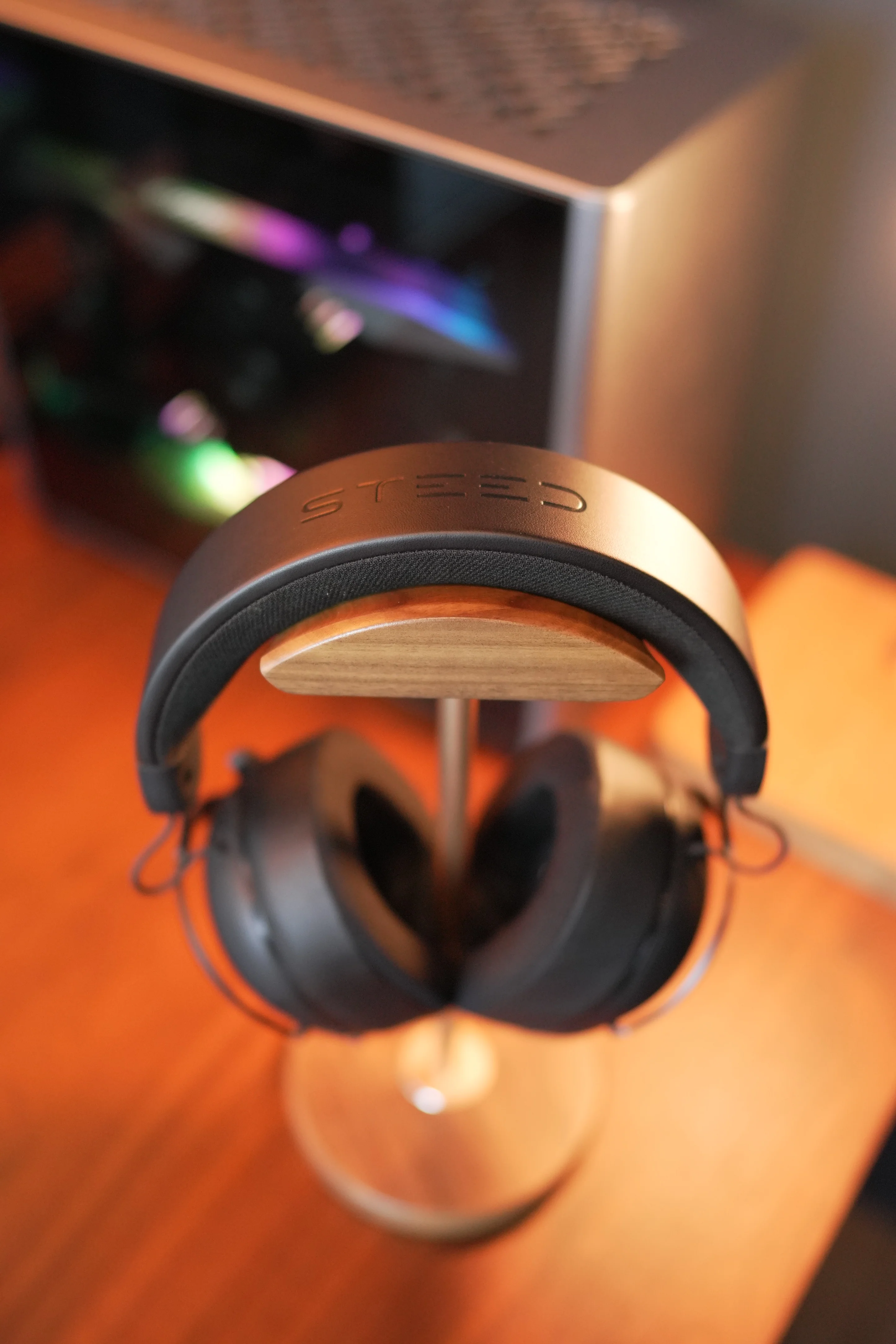 VALKYRIE Wireless Low-Latency Gaming Headset - Image 4